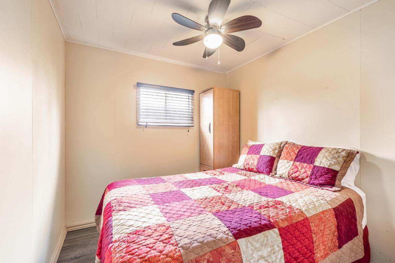 Bayside Cottage Rentals Port Rowan Esterno foto