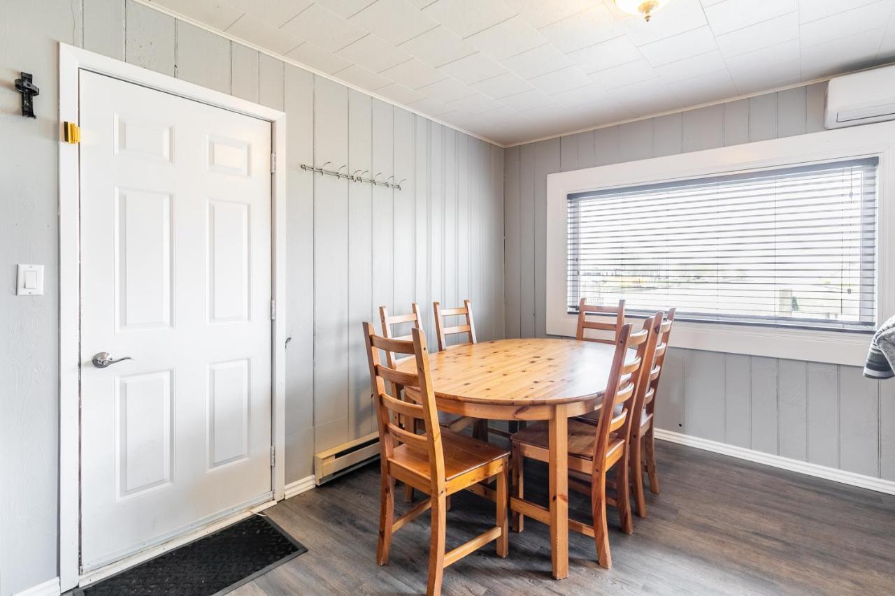 Bayside Cottage Rentals Port Rowan Esterno foto