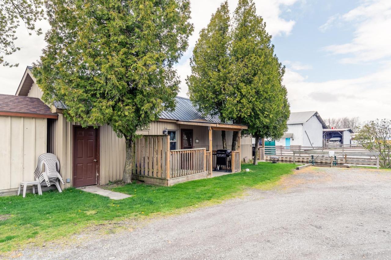 Bayside Cottage Rentals Port Rowan Esterno foto
