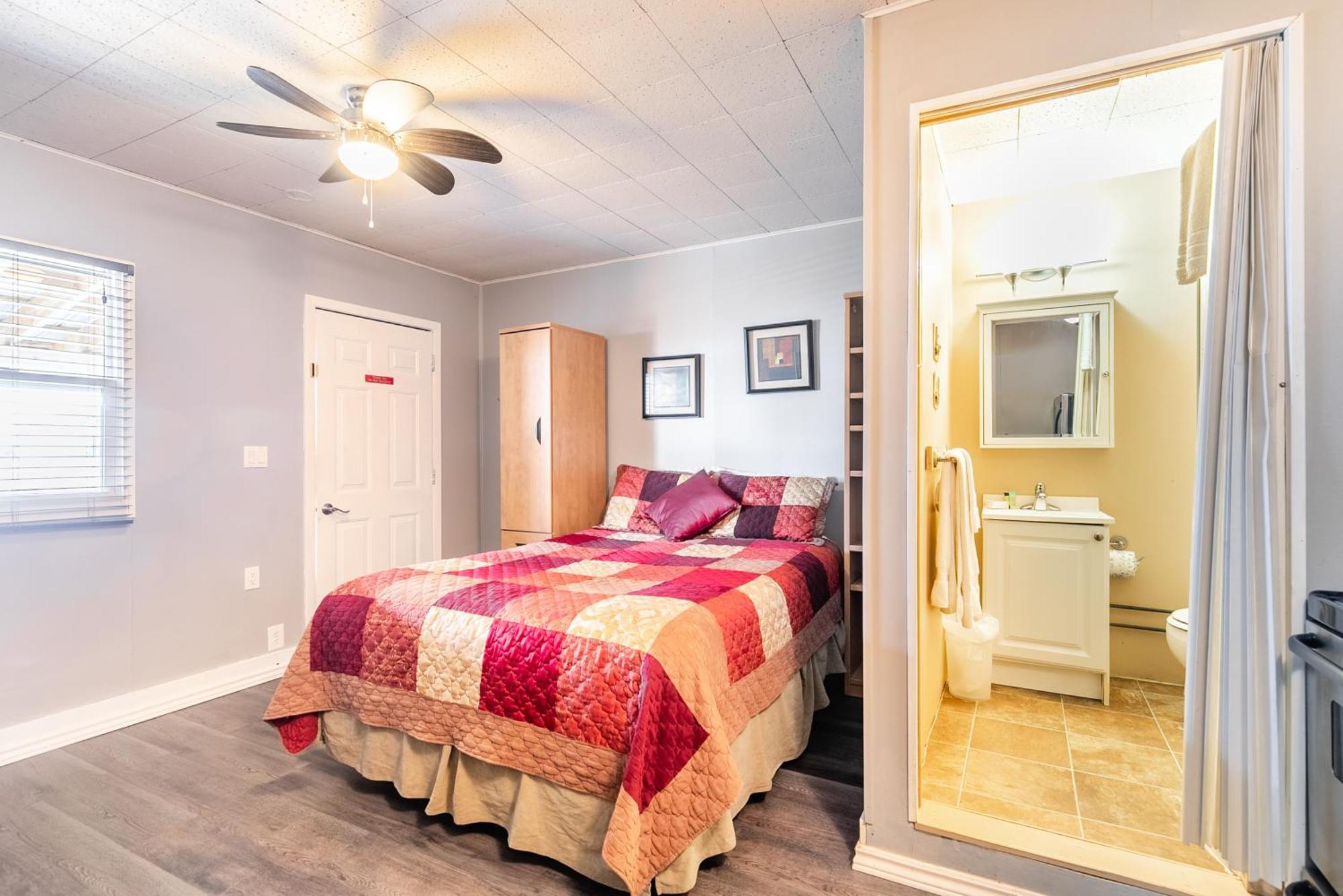 Bayside Cottage Rentals Port Rowan Esterno foto